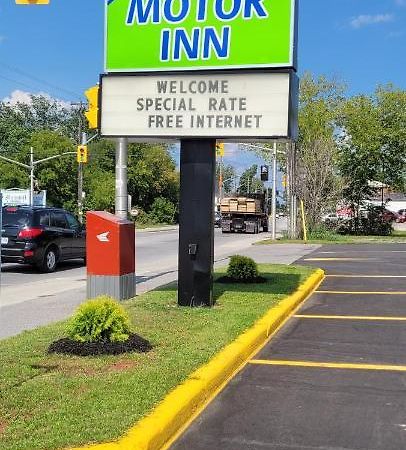 Arnprior Motor Inn Exterior photo